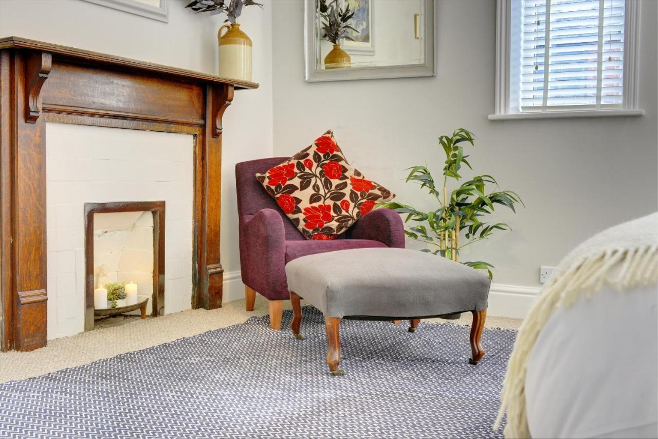 Stylish 2 Bedroom Maisonette With Parking Harrogate Kültér fotó