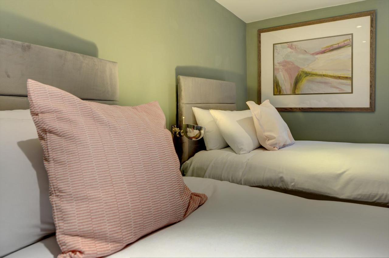 Stylish 2 Bedroom Maisonette With Parking Harrogate Kültér fotó