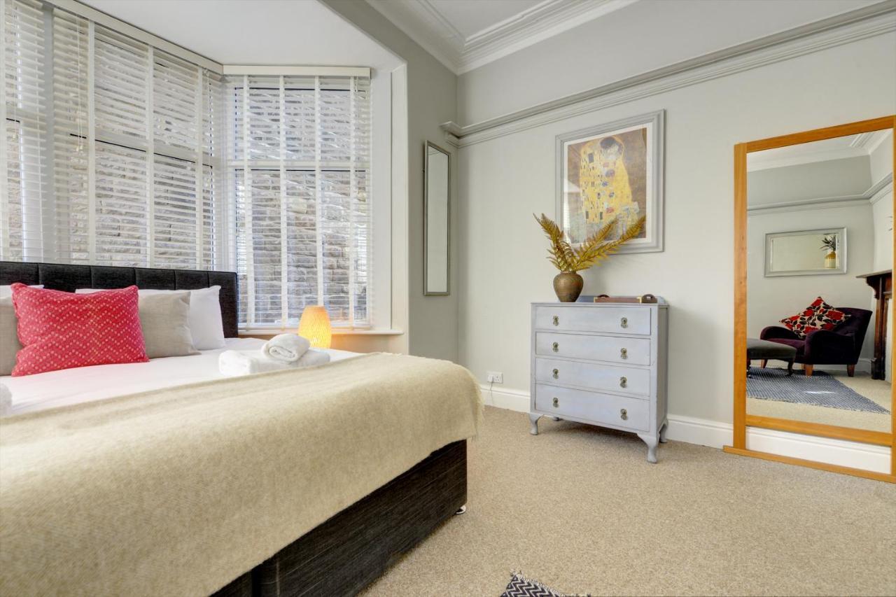 Stylish 2 Bedroom Maisonette With Parking Harrogate Kültér fotó