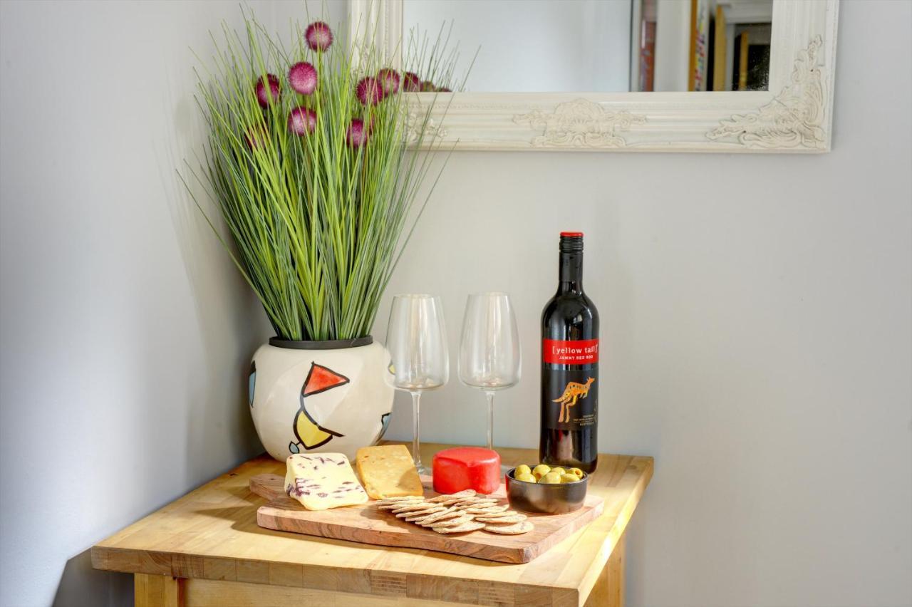Stylish 2 Bedroom Maisonette With Parking Harrogate Kültér fotó