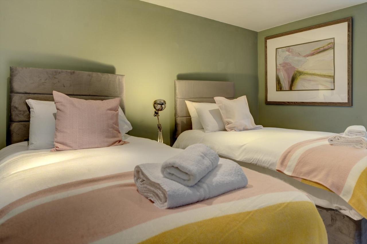 Stylish 2 Bedroom Maisonette With Parking Harrogate Kültér fotó