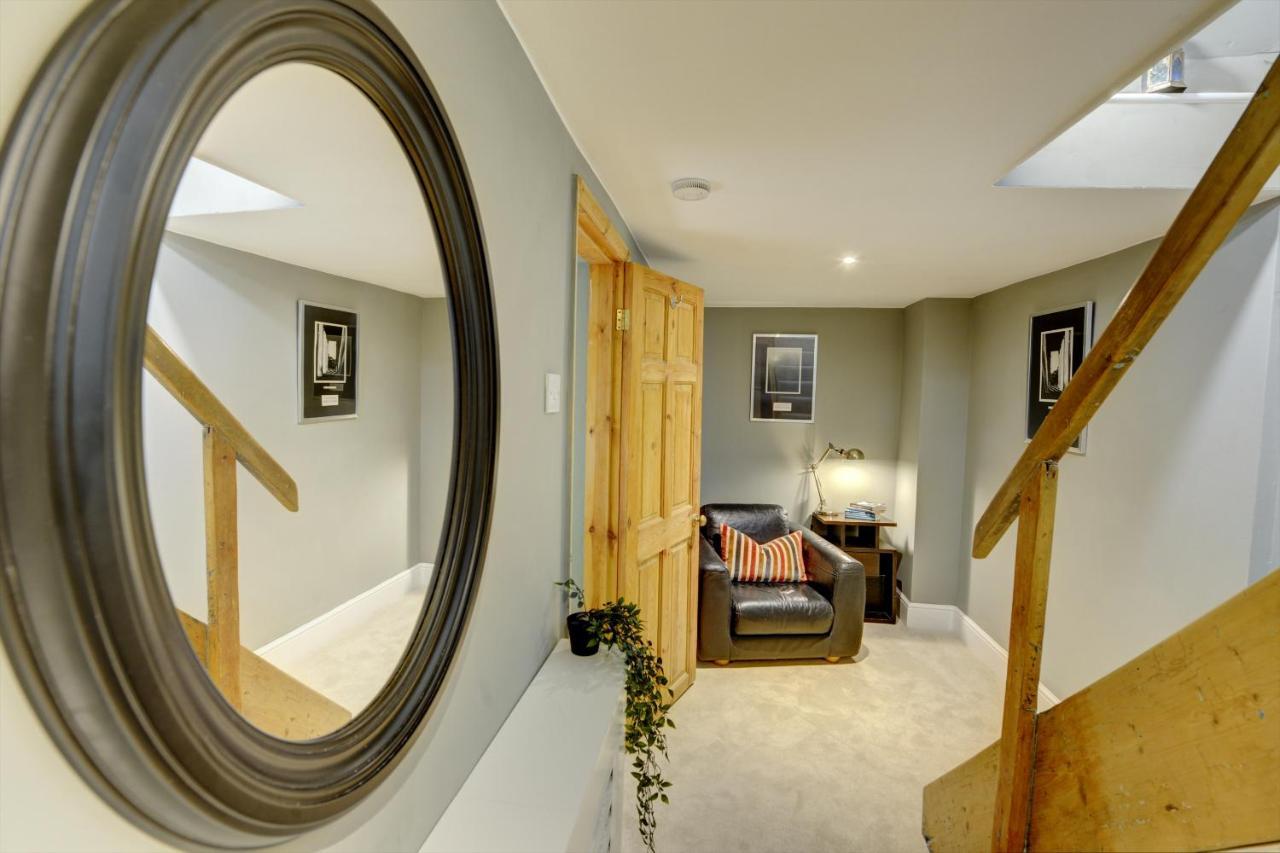 Stylish 2 Bedroom Maisonette With Parking Harrogate Kültér fotó